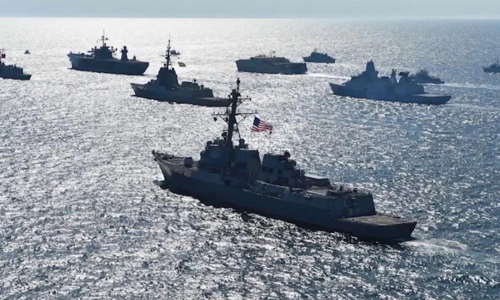 Πιθανή σύγκρουση Ρωσίας-ΗΠΑ στην Μαύρη Θάλασσα